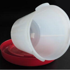 Bebederos para pollito 1.5 litros Bebederos para pollito 1.5 litros